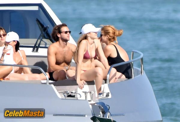 Gigi Hadid On Yacht With Brother Anwar Hadid And Some Friends in Miami photo 38