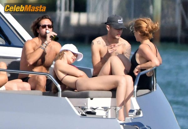 Gigi Hadid On Yacht With Brother Anwar Hadid And Some Friends in Miami photo 41
