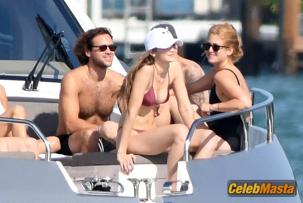 Gigi Hadid On Yacht With Brother Anwar Hadid And Some Friends in Miami photo 51