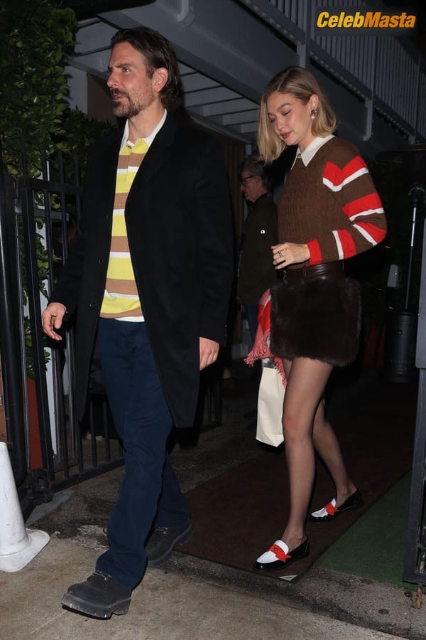 Gigi Hadid Seen With Her Boyfriend Bradley Cooper Going For A Dinner In Beverly Hills photo 16