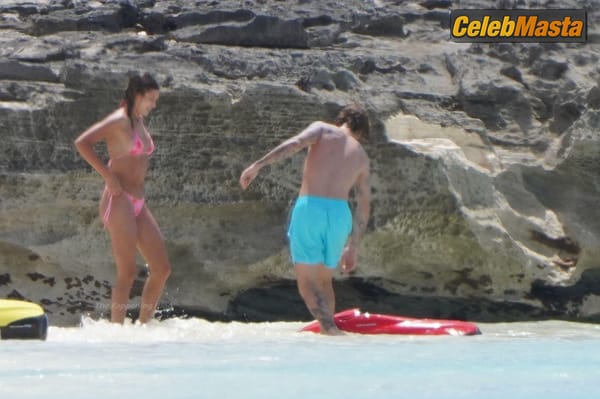 Hailey Baldwin Having A Romantic Getaway in Turks Caicos photo 45