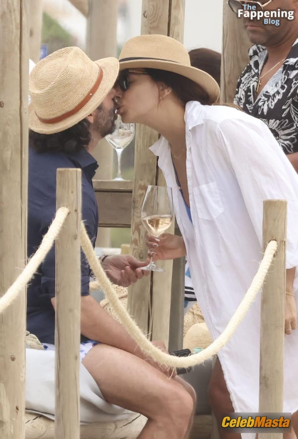 Eva Longoria Spotted Showing Off Her Amazing Bikini Body Wearing A Hot Blue Bikini In Marbella Beach photo 57