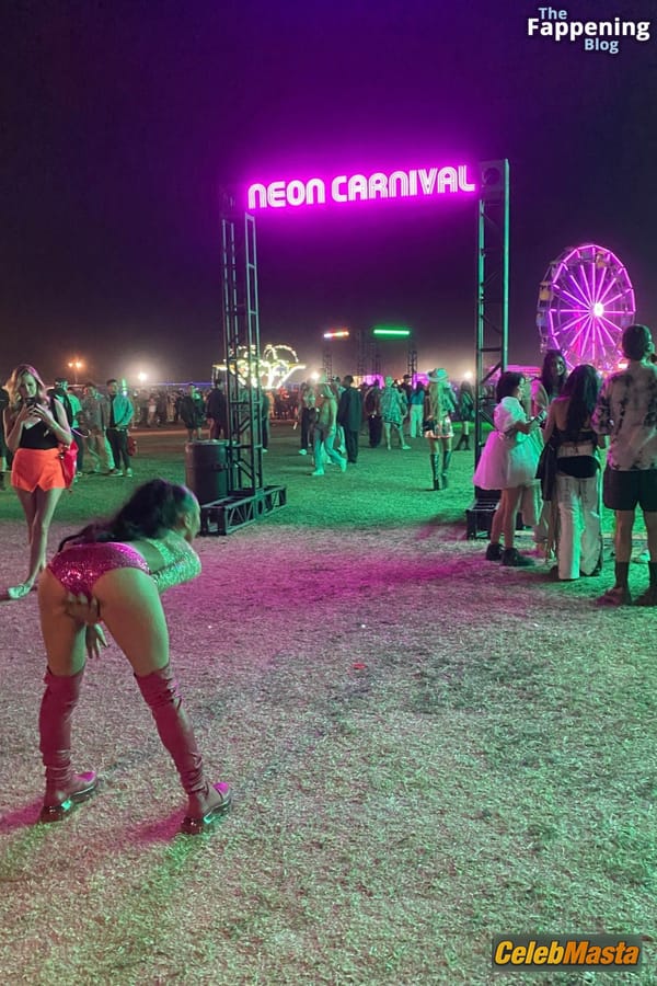 Coi Leray Photo Gallery: Flaunts Her Assets At Neon Carnival Party photo 5