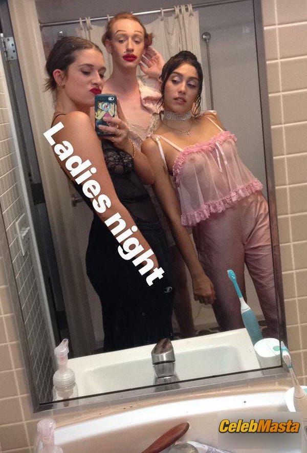 Lourdes Leon Photos: With Her Friends On Snapchat photo 1