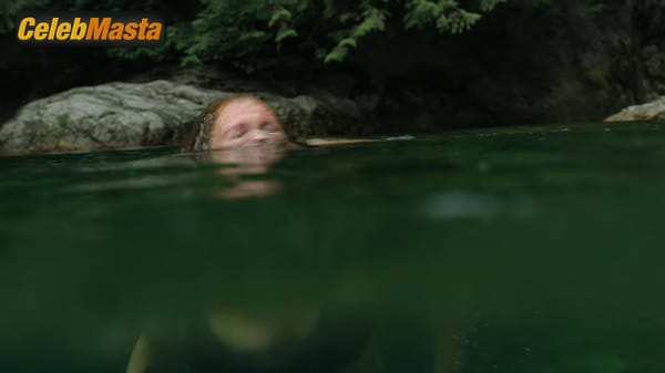 Eliza Taylor Photo Collection from The 100 photo 23