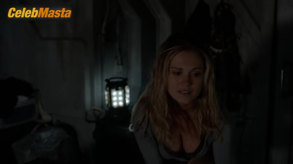 Eliza Taylor Photo Collection from The 100 photo 25