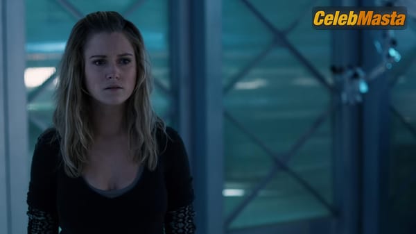 Eliza Taylor Photo Collection from The 100 photo 28