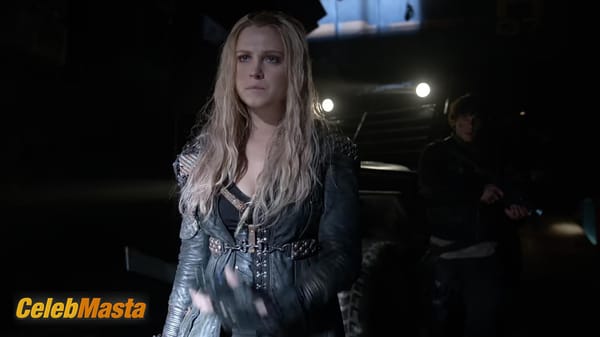 Eliza Taylor Photo Collection from The 100 photo 32