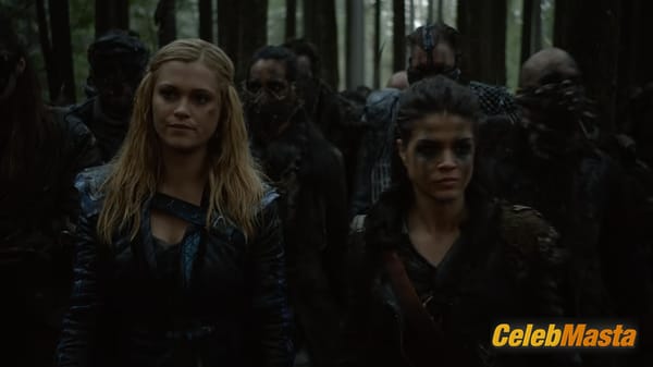Eliza Taylor Photo Collection from The 100 photo 80