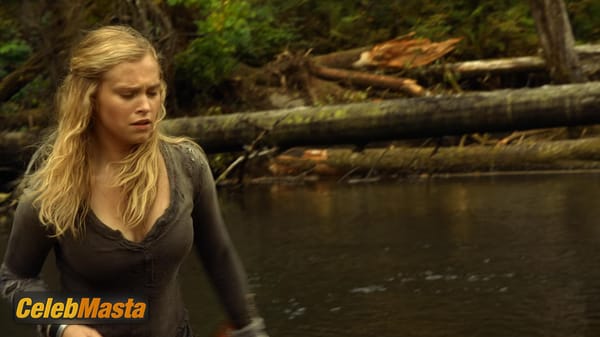 Eliza Taylor Photo Collection from The 100 photo 81