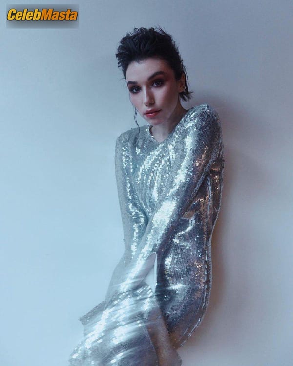 Grace Fulton Photo Set: Photoshoot For Mood Magazine photo 8
