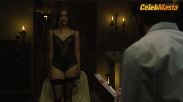 Itziar Ituno Photo Gallery from La Casa De Papel photo 14