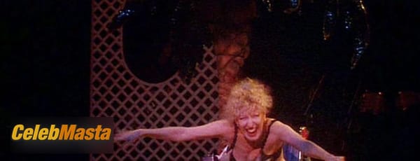 Bette Midler Photo Gallery from Divine Madness! photo 6
