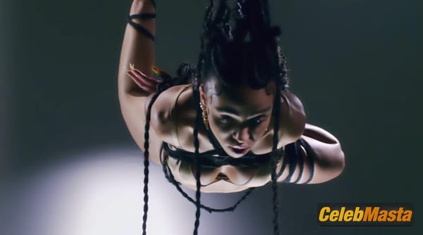 FKA twigs Pics: Pendulum photo 6