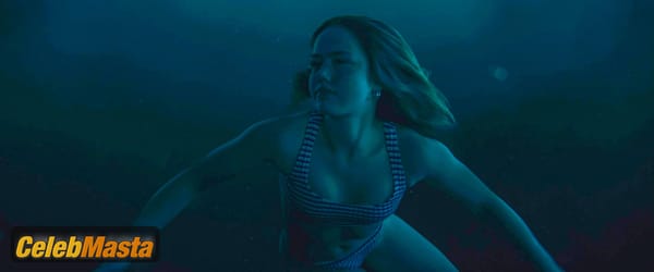 Amelie Hoeferle Photo Collection from Night Swim photo 14