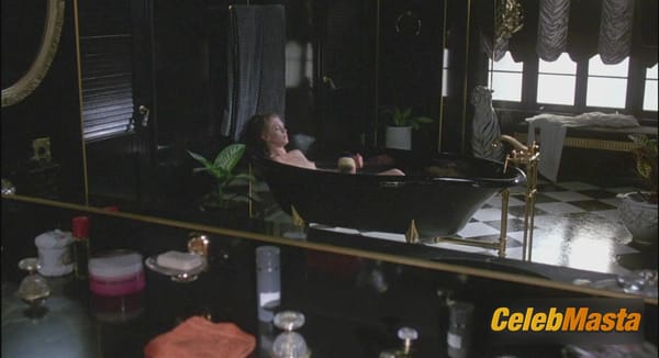 Kathleen Turner Photo Gallery from Body Heat photo 4