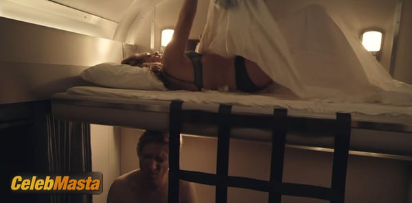 Merritt Wever Photo Gallery from Run (2020) photo 1