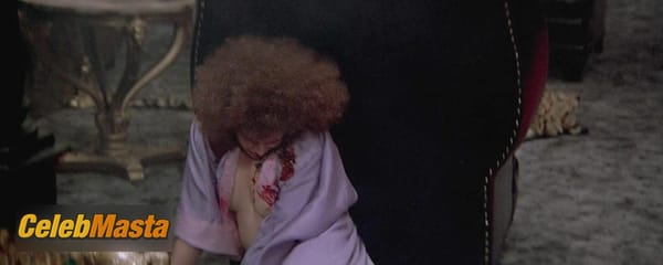 Mary Elizabeth Mastrantonio Photo Set from Scarface photo 8