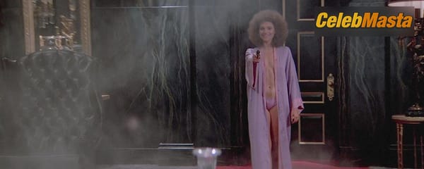 Mary Elizabeth Mastrantonio Photo Set from Scarface photo 9