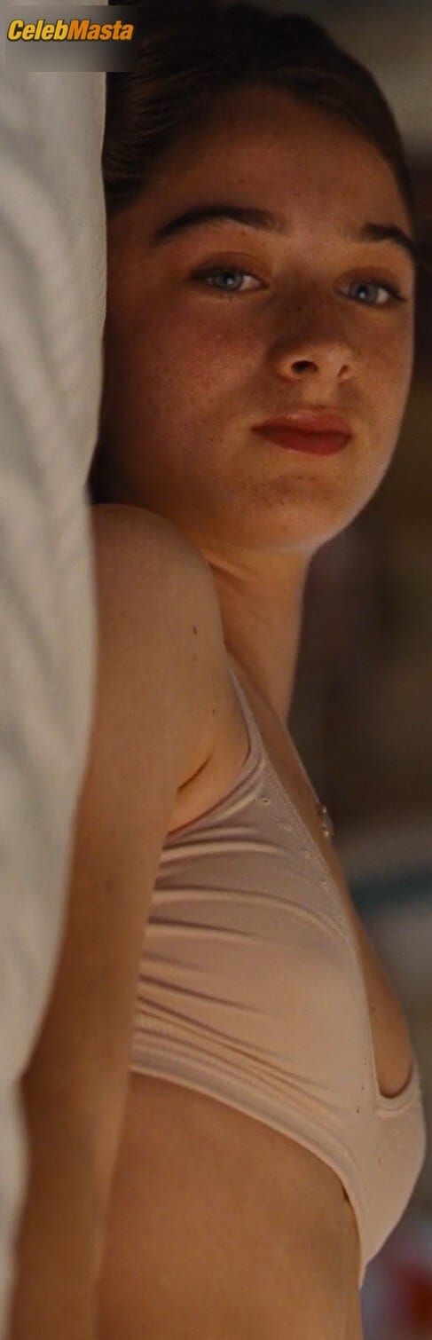 Raffey Cassidy Photo Gallery from The Killing Of A Sacred Deer photo 6