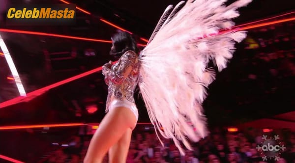 Adriana Lima Photo Collection from Victoria’s Secret The Tour ’23 photo 11