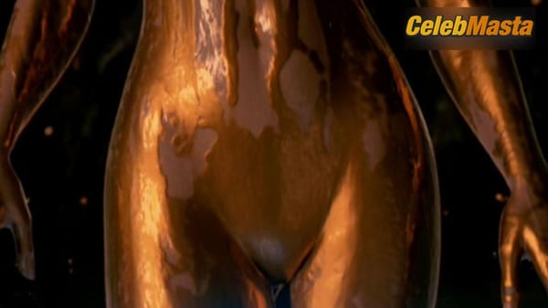 Angelina Jolie Photo Gallery from Beowulf photo 15