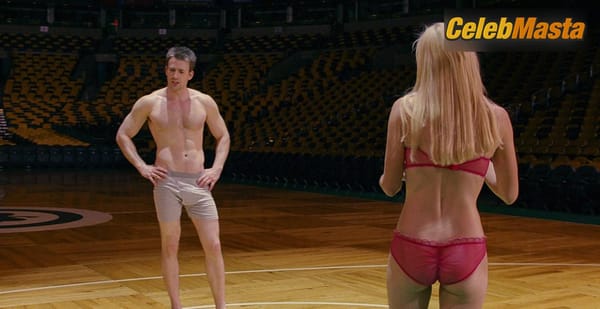 Anna Faris Scene Photos Gallery from Scary Movie 6 photo 55