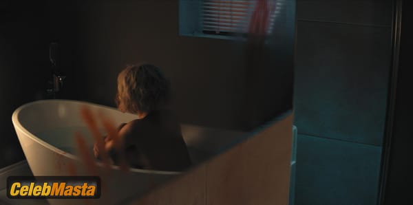 Photo Gallery: Anna Friel in Marcella photo 4