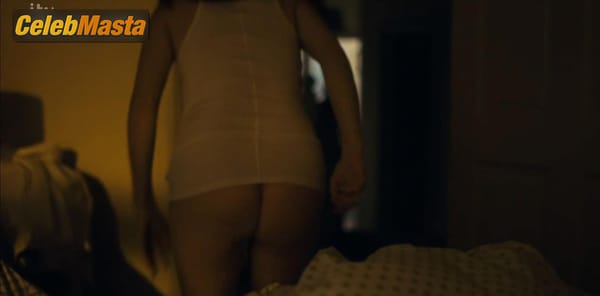 Photo Gallery: Anna Friel in Marcella photo 9