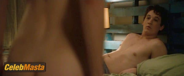 Analeigh Tipton Scene Photos Gallery from Two Night Stand photo 8