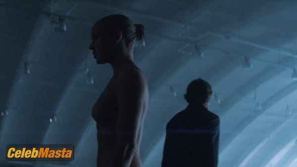 Caity Lotz Photo Set from The Machine photo 22