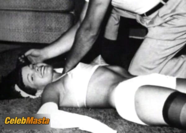 Bettie Page Photo Set: The Exotic Dances Of photo 36