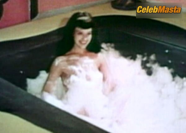 Bettie Page Photo Set: The Exotic Dances Of photo 39