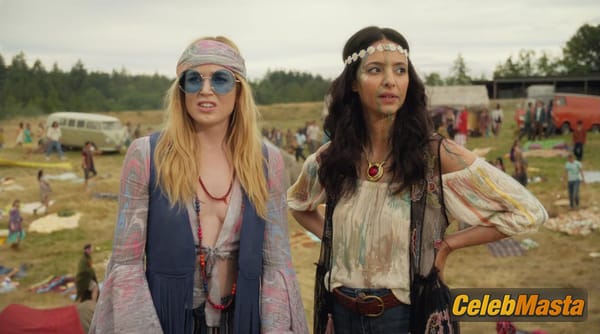 Photo Gallery: Caity Lotz in Dc’s Legends Of Tomorrow photo 5