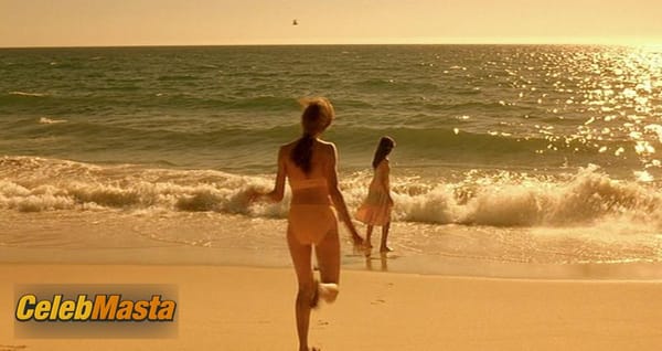 Cameron Diaz Scene Photos Gallery from The Invisible Circus photo 6