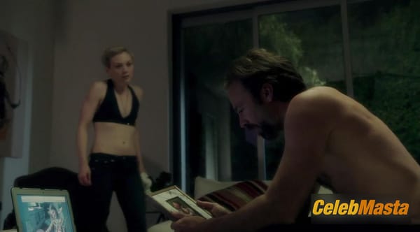 Emily Kinney Photos from Ten Days in the Valley photo 9