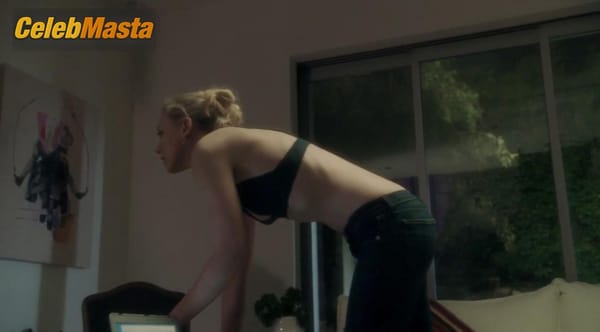 Emily Kinney Photos from Ten Days in the Valley photo 11