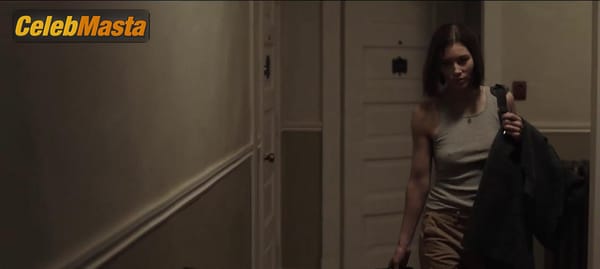 Jessica Biel Topless Photo Set from Limetown photo 9
