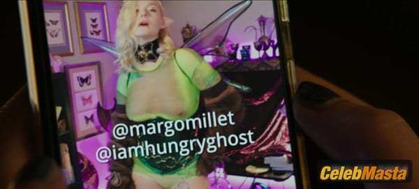 Photo Gallery: Elle Fanning in Margo’s Got Money Troubles photo 7