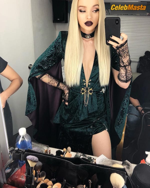 Dove Cameron Photo Collection from Hocus Pocus 25th Anniversary Halloween Bash photo 14
