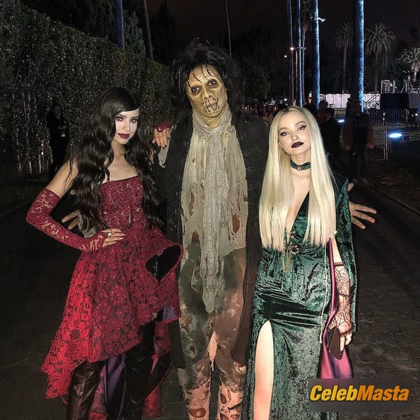 Dove Cameron Photo Collection from Hocus Pocus 25th Anniversary Halloween Bash photo 17