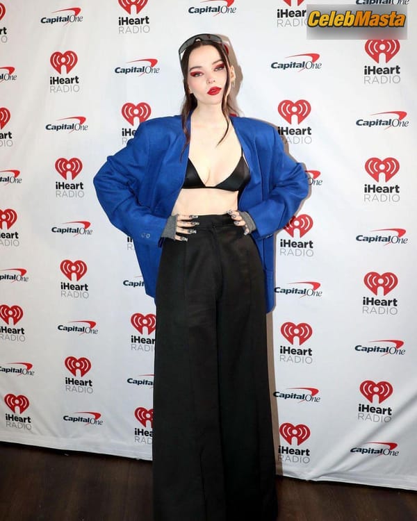 Dove Cameron Photo Set from Jingle Ball photo 6