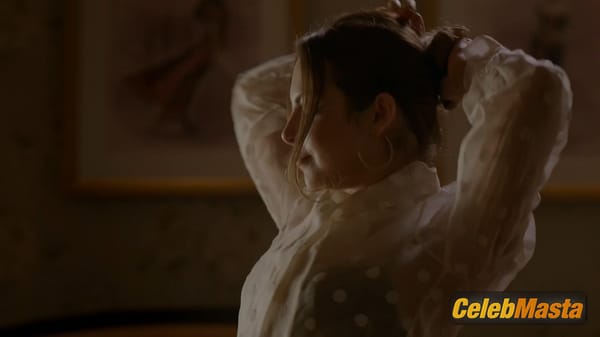 Elizabeth Gillies Photo Set from Dynasty photo 33