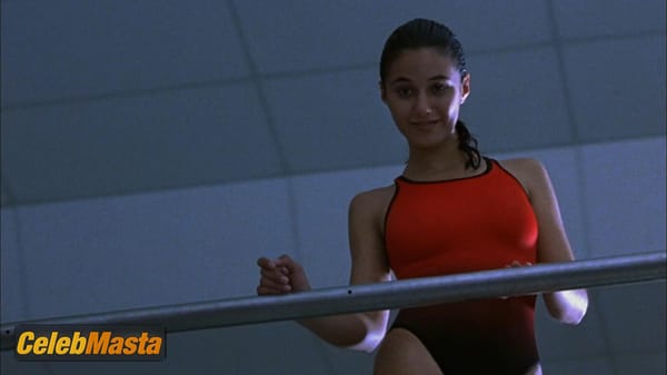 Photo Gallery: Emmanuelle Chriqui in Snow Day photo 5