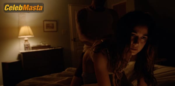 Emmanuelle Chriqui Photo Gallery from Hospitality photo 11