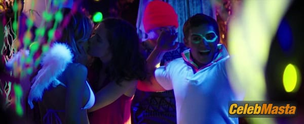 Photo Gallery: Halston Sage in Neighbors photo 3