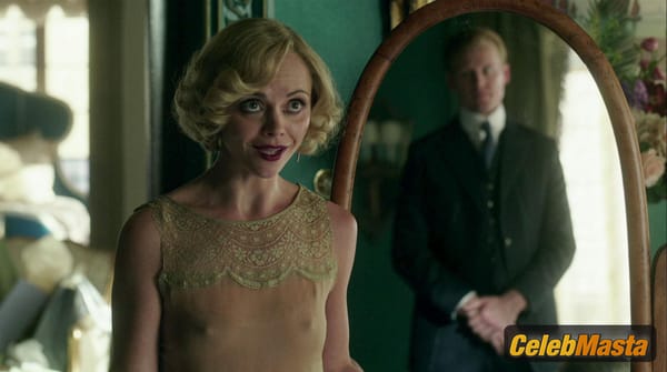 Christina Ricci Photo Gallery from Yellowjackets photo 25