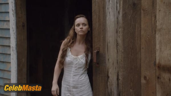 Christina Ricci Photo Gallery from Yellowjackets photo 29