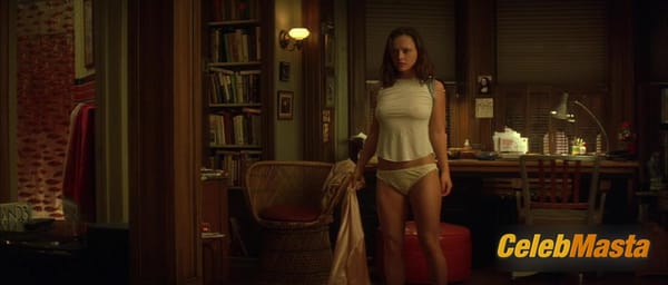 Christina Ricci Photo Gallery from Yellowjackets photo 94