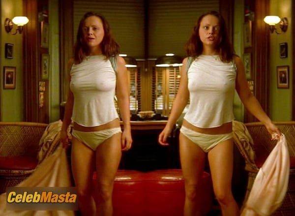Christina Ricci Photo Gallery from Yellowjackets photo 108